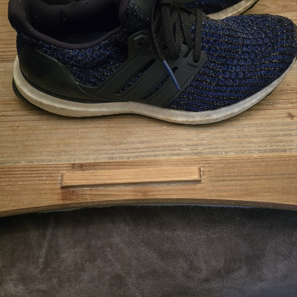 Adidas UltraBoost - Picture 6 of 7